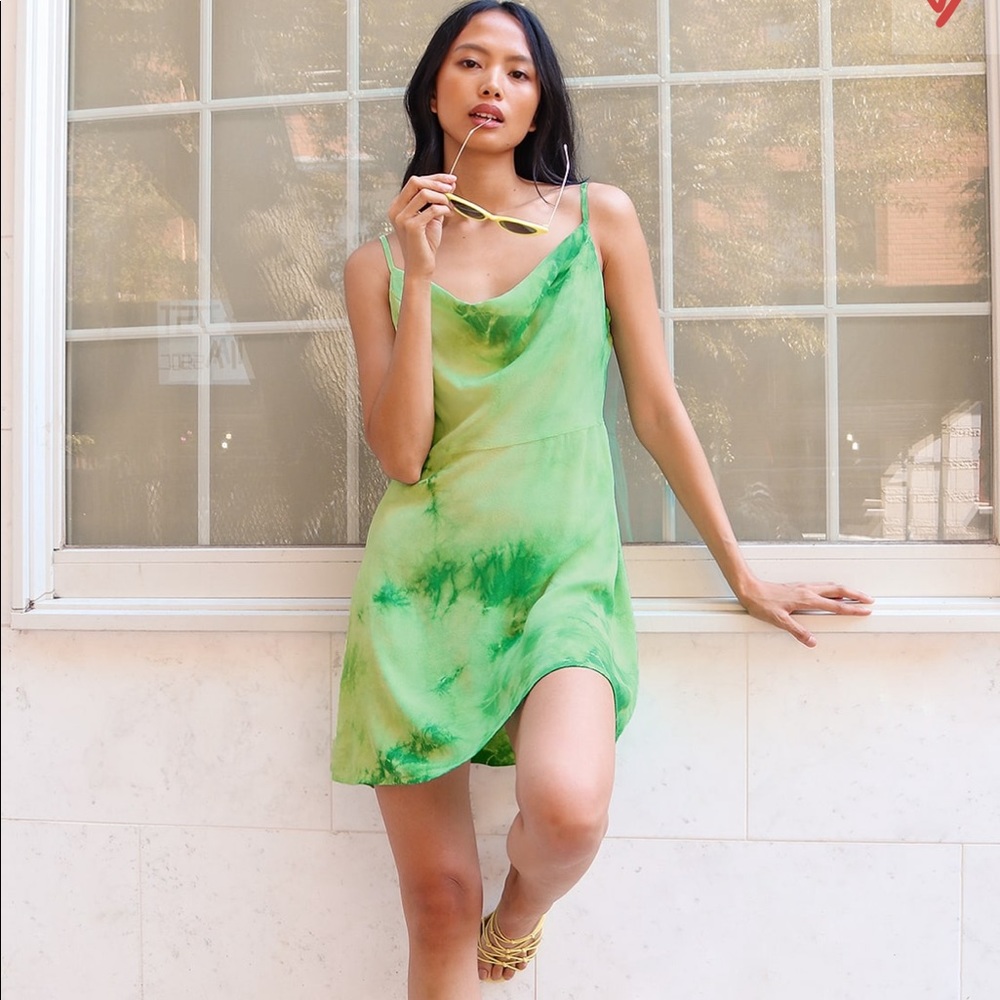 Brand New Lulus green mini DRESS